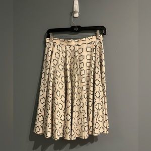 Club Monaco White Flowy Skirt